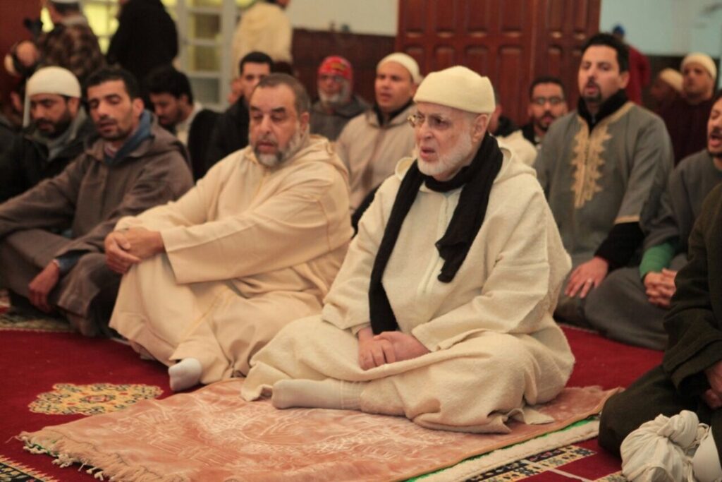 Sidi Hajj El-Baghdadi lors d'une veillée spirituelle de la Tariqa
